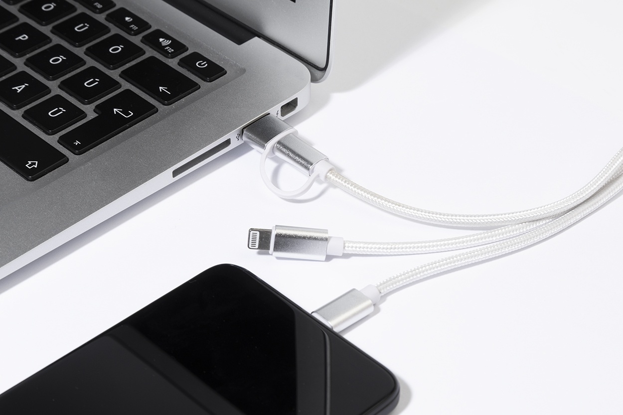AP Rafob - breloc cu cablu de încărcare USB 9 AP Rafob - breloc cu cablu de încărcare USB - imagine 9